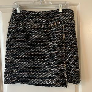 Ann Taylor Loft size 6 skirt. Great condition.